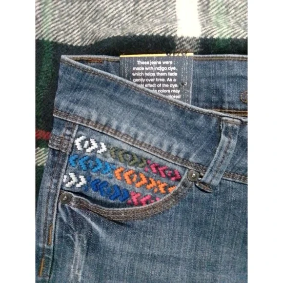 Jayden Women's Skinny Jeans Size 9/10 Reg Embroidered Accents New With Tags - Picture 3 of 6